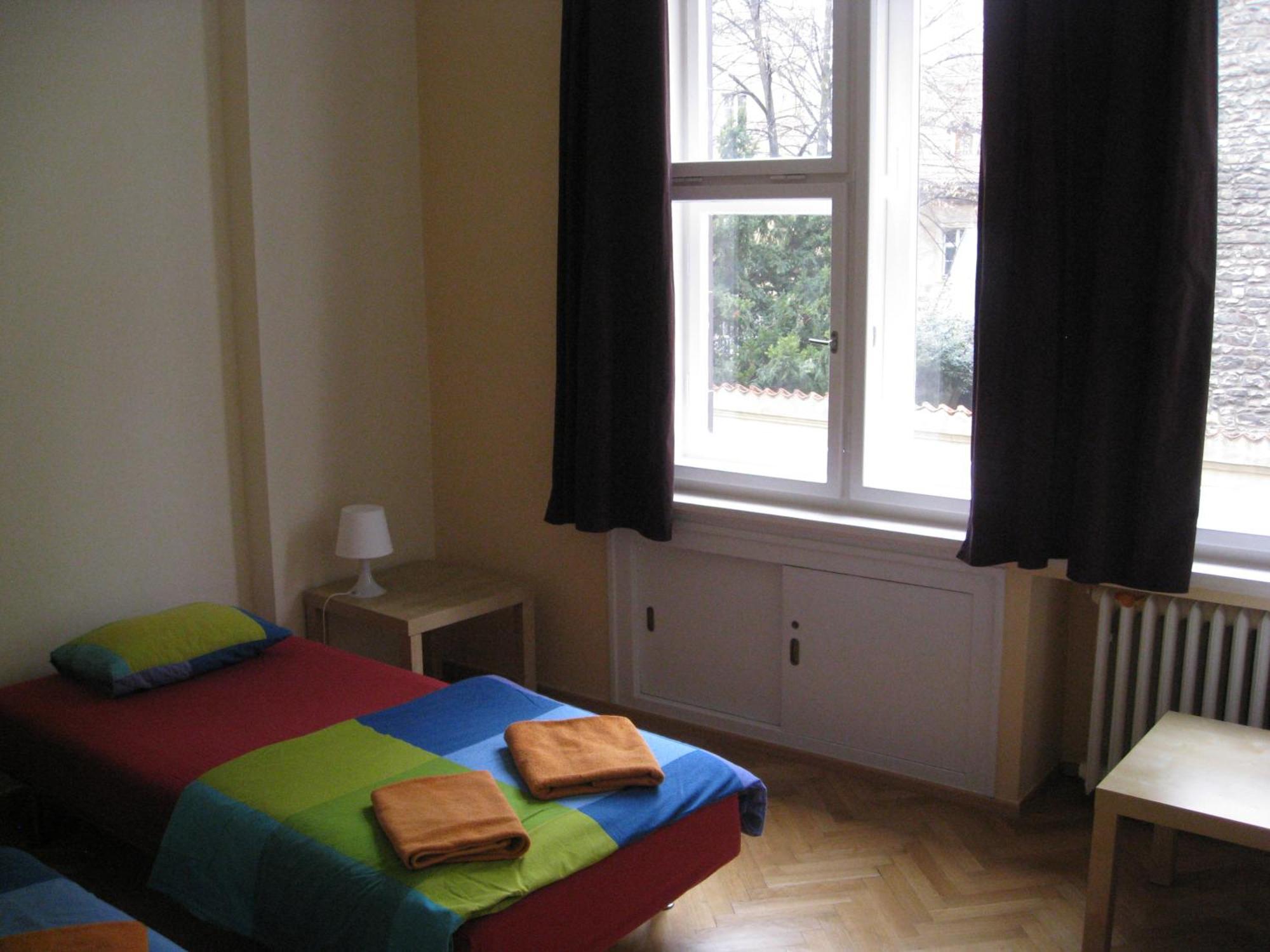 Auberge de jeunesse Ragtime à Prague Extérieur photo